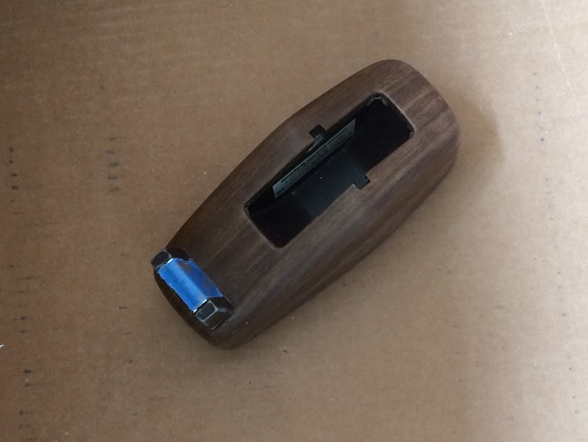 Old but solid tape dispenser